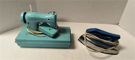 Vintage Holly Hobby Sewing Machine & Vintage Child Toy Electric Iron