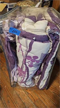Comforter set