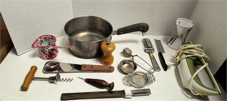 Flat OF Various Kitchen Items