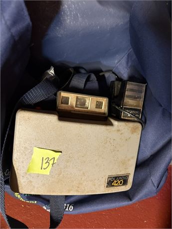 Polaroid 420