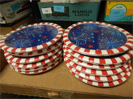 Lot Of 4TH Of July Decorations