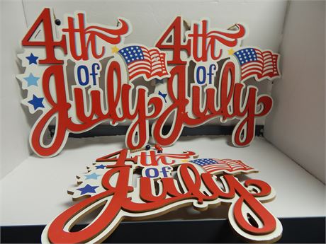 Lot Of 4TH Of July Decorations