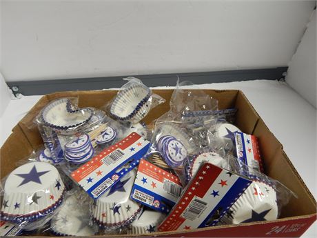 Lot Of 4TH Of July Decorations
