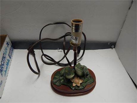 Small Decorative Frog Lamp