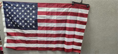 American Flags With Eyelets.Size64"x 34" & American Flag Buntings With Grommets.