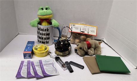 Flat Of Miscellaneous Items
