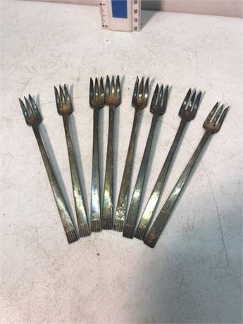Oneida LTD. Silverware