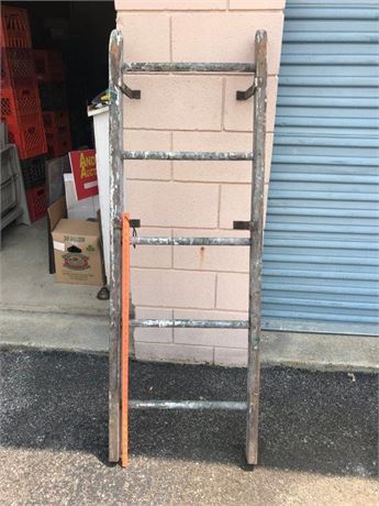 5ft Section Wood Ladder Decor