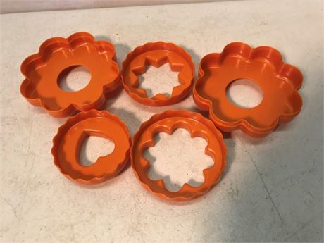 Tupperware Cookie Cutter Set