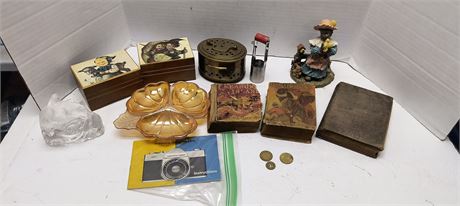 Flat Of Various Items