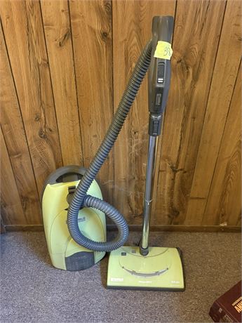 Kenmore Vacuum