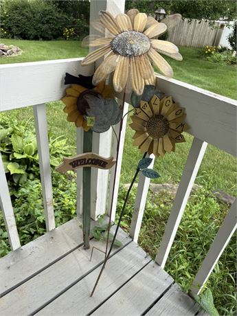Sunflower Decor