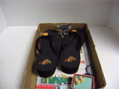 Flat Of Various Items