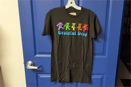 Grateful Dead Tee Shirt. Size Medium (38/40)