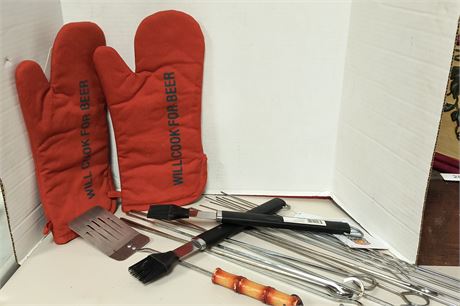 Flat Of Grill Tools