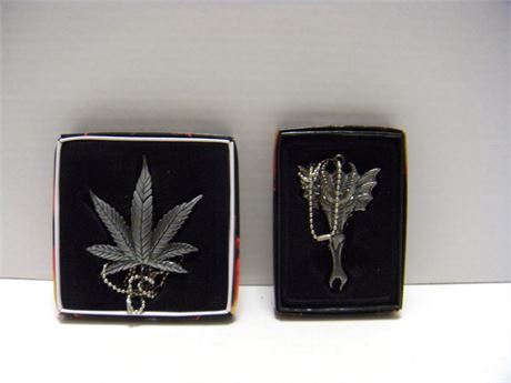 Dragon Knife & Marijuana Leaf Knife