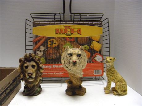 Mr. BBQ & Tiger & Lion & Cheetah Statues