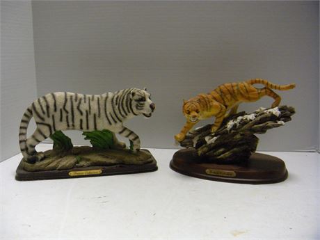 Premiere Collection White Tiger Statue & Tiger Statue