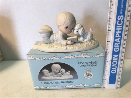 Precious Moments 1985 Members Only Figurine