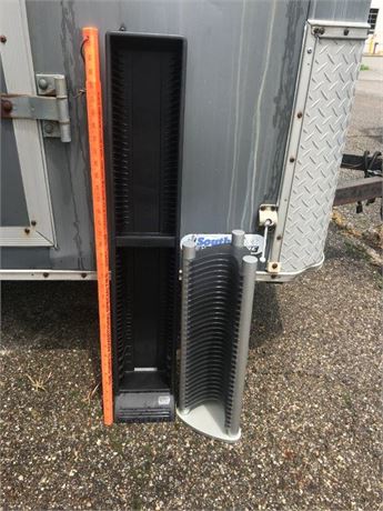 2 CD Towers