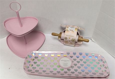 Lot Of Pink Kitchen Items