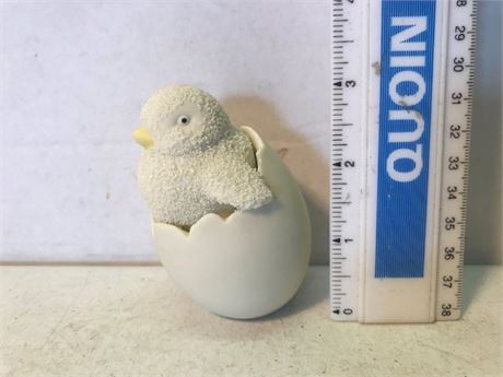 Dept. 56 Chick Figurine