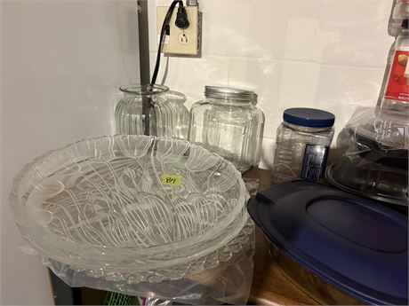 Glass Serving Plates, Pyrex Dish, Containers