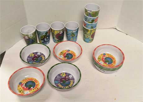 Flat Of Children Plastic Bowls & Cups