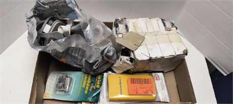 Flat Of Various Items