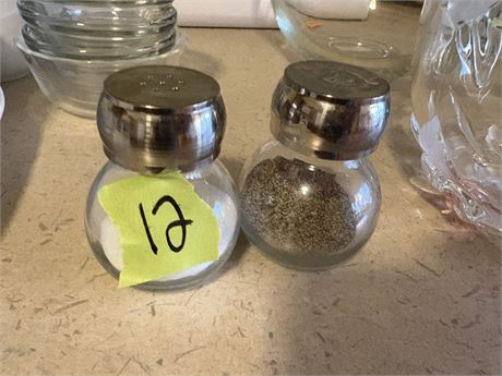Salt & Pepper