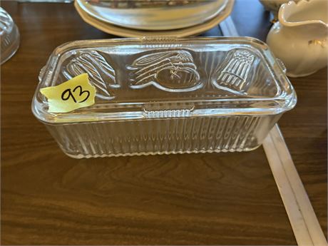 Federal Glass Refrigerator Storage