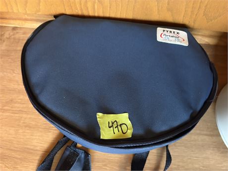 Casserole Dish with Carrier