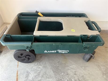 Lawn and Garden Cart