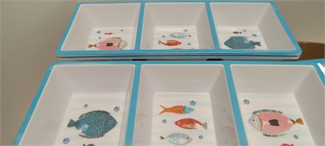 Lot Of Fish Design Plastic Plates & Bowls