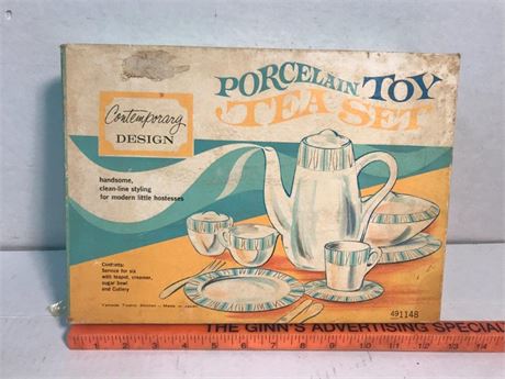 1950/60's Yamada Toshio Shoten Porcelain Toy Tea Set