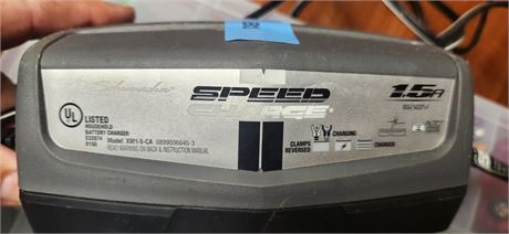 Schumacher Battery Charger 1.5 amp