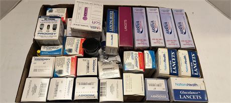 Flat Of Various Diabetic Meter Lancets