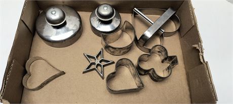 Cookie Cutters & Biscuit Cutters