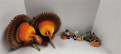 Flat Of Thanksgiving Decorations