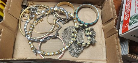 Lot of Jewelry