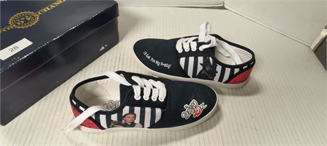 The Bradford Mint Wizard Of Oz Shoes. Size 7