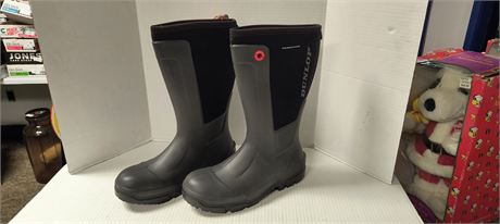 Dunlop Snug Boots. Size 12