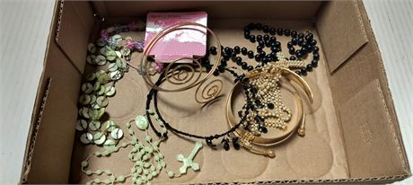 Lot Of Jewelry