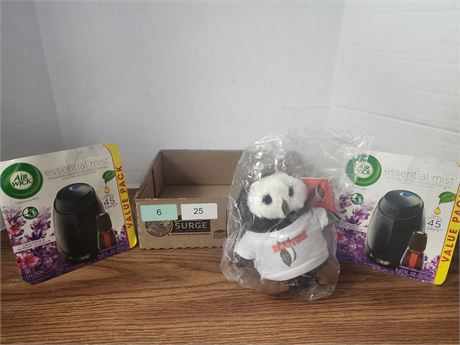 2 diffusers and plush Hooters Owl