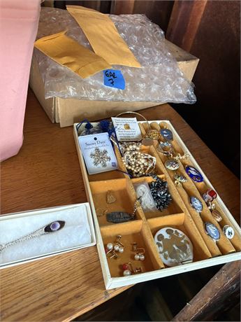 Jewelry Lot