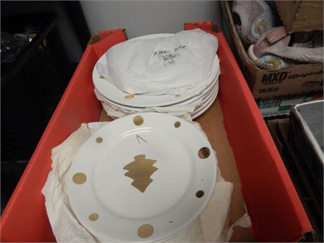 Christmas Tree Plates & Cups
