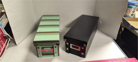 2 Storage Containers