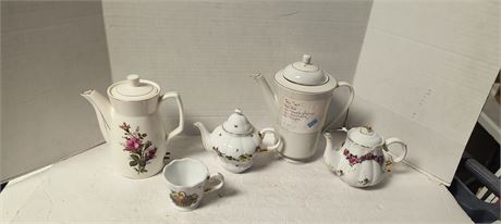 Lot Of Glassware. One Tea Pot Has Chip In It