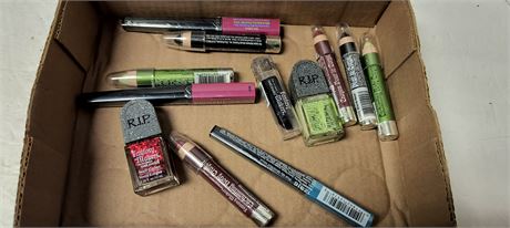 Lot Of Halloween Make Up