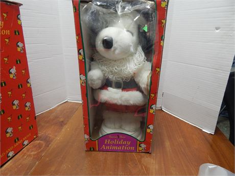Santa's Best Holiday Animations Snoopy. Doesn't Move Just Makes Noise